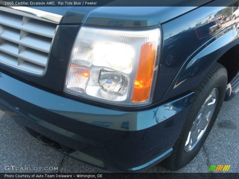 Rip Tide Blue / Pewter 2005 Cadillac Escalade AWD