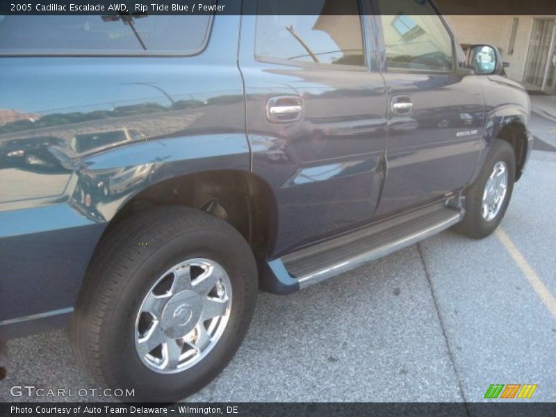 Rip Tide Blue / Pewter 2005 Cadillac Escalade AWD