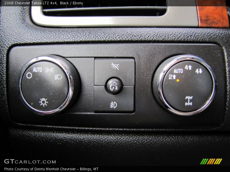 Controls of 2008 Tahoe LTZ 4x4