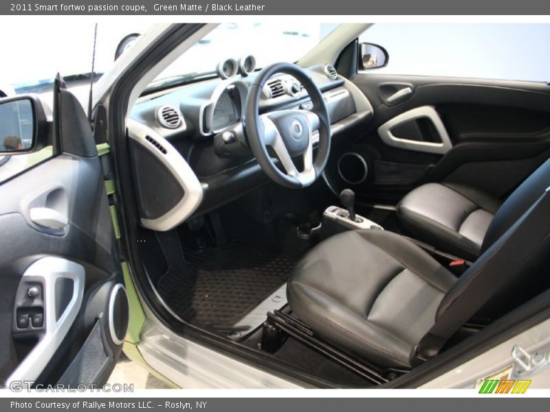  2011 fortwo passion coupe Black Leather Interior