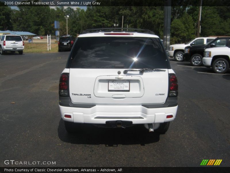 Summit White / Light Gray 2006 Chevrolet TrailBlazer LS