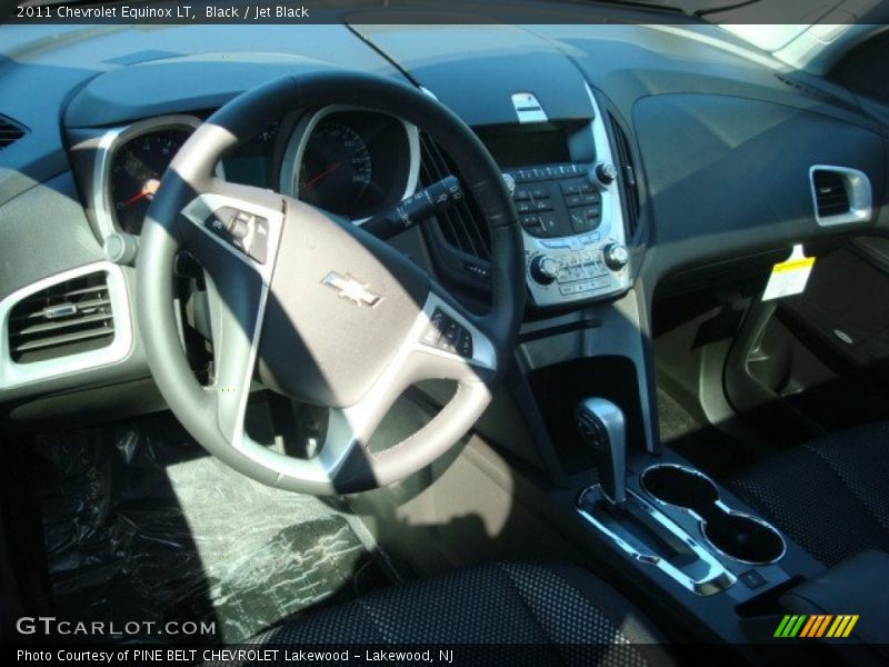 Black / Jet Black 2011 Chevrolet Equinox LT