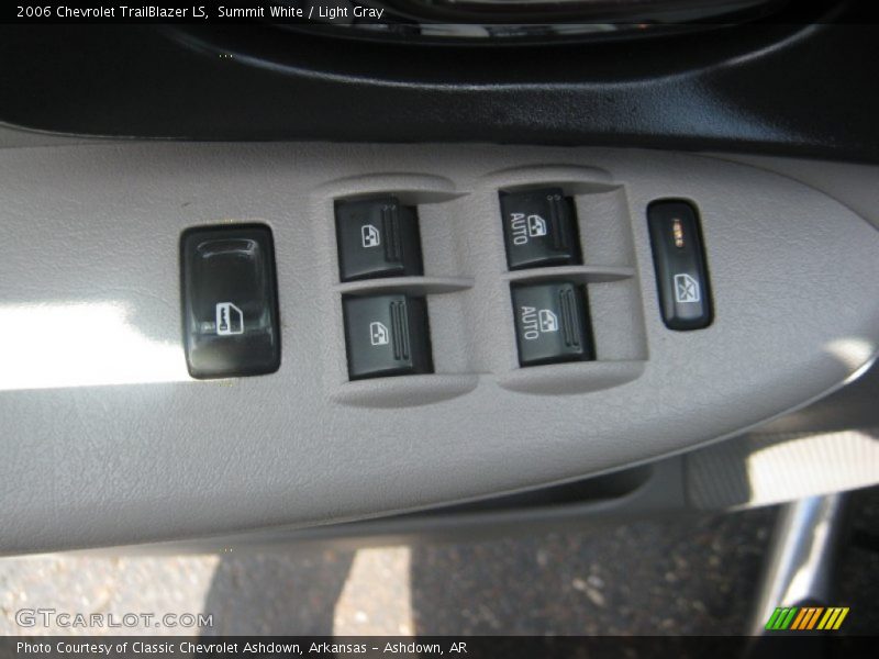 Summit White / Light Gray 2006 Chevrolet TrailBlazer LS