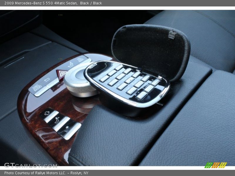 Black / Black 2009 Mercedes-Benz S 550 4Matic Sedan