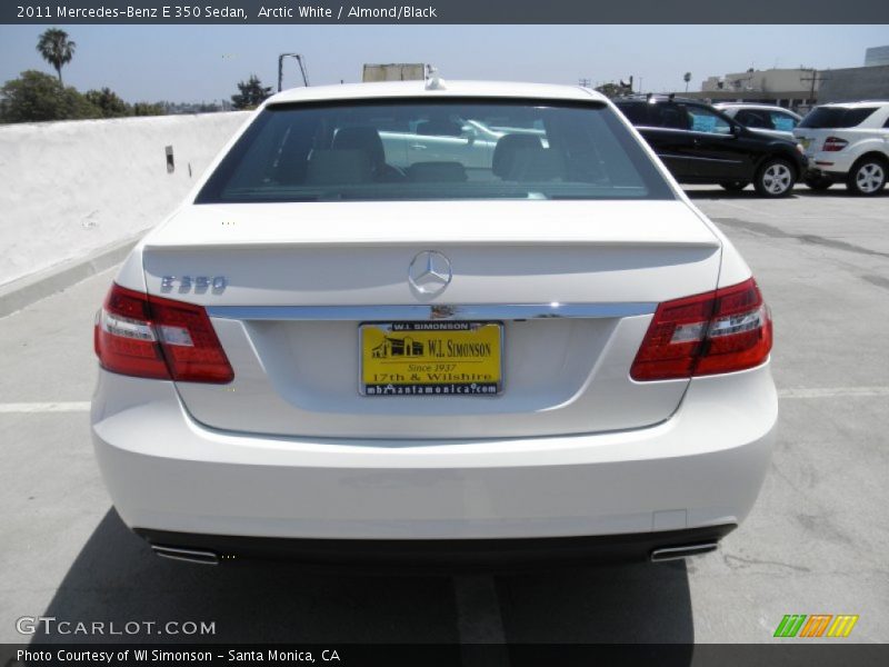 Arctic White / Almond/Black 2011 Mercedes-Benz E 350 Sedan