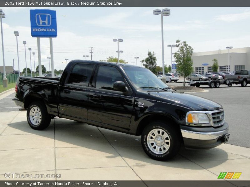 Black / Medium Graphite Grey 2003 Ford F150 XLT SuperCrew