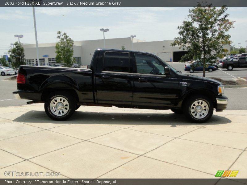 Black / Medium Graphite Grey 2003 Ford F150 XLT SuperCrew