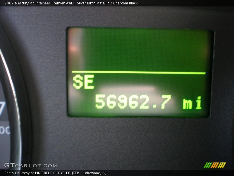 Silver Birch Metallic / Charcoal Black 2007 Mercury Mountaineer Premier AWD