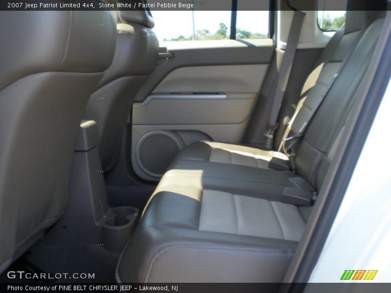 Stone White / Pastel Pebble Beige 2007 Jeep Patriot Limited 4x4