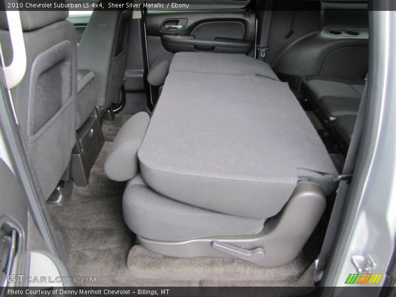 Sheer Silver Metallic / Ebony 2010 Chevrolet Suburban LS 4x4