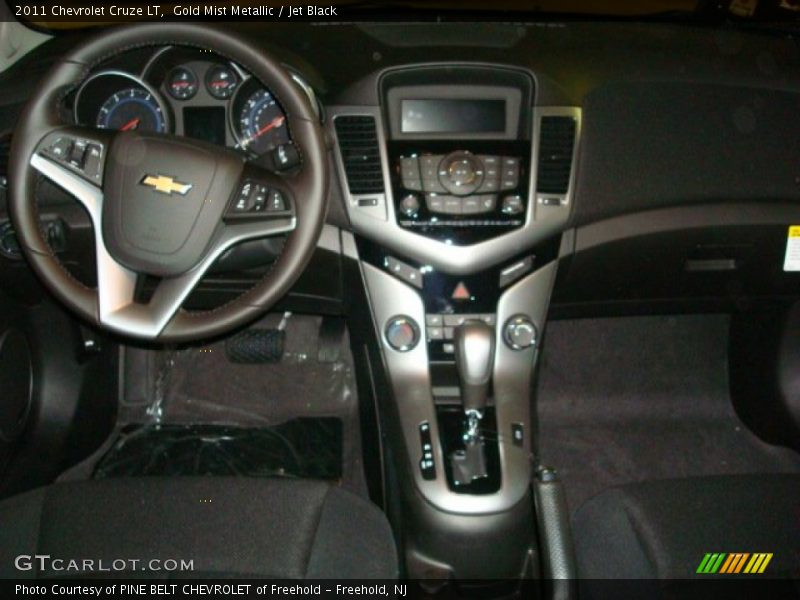 Gold Mist Metallic / Jet Black 2011 Chevrolet Cruze LT