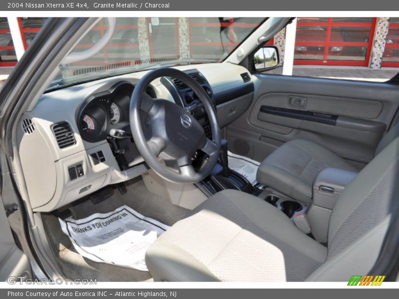 Granite Metallic / Charcoal 2004 Nissan Xterra XE 4x4