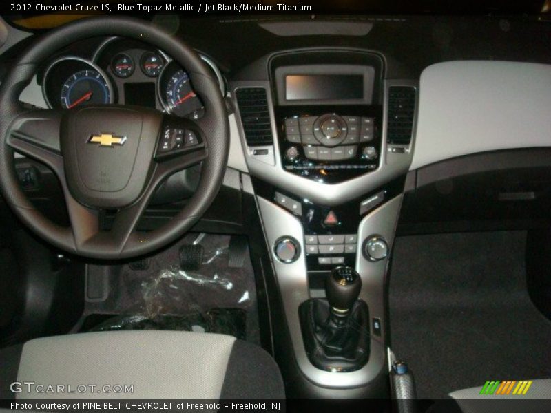 Dashboard of 2012 Cruze LS