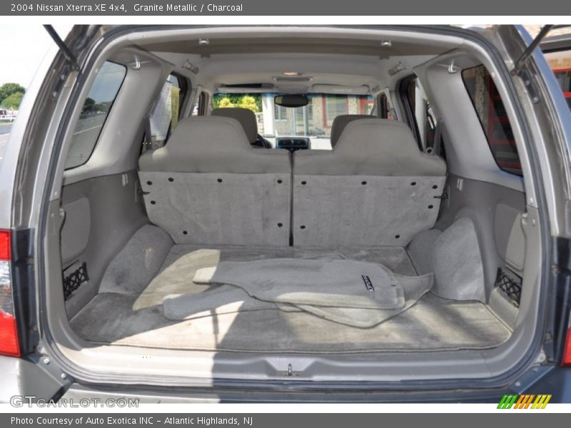 Granite Metallic / Charcoal 2004 Nissan Xterra XE 4x4