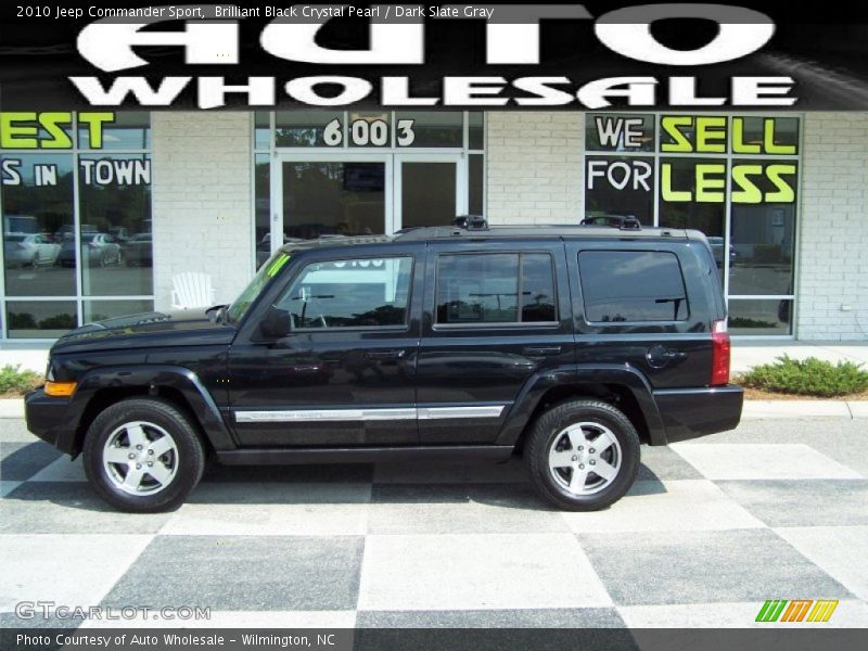 Brilliant Black Crystal Pearl / Dark Slate Gray 2010 Jeep Commander Sport