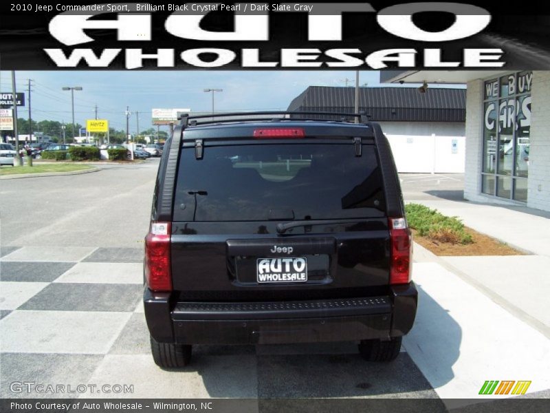 Brilliant Black Crystal Pearl / Dark Slate Gray 2010 Jeep Commander Sport