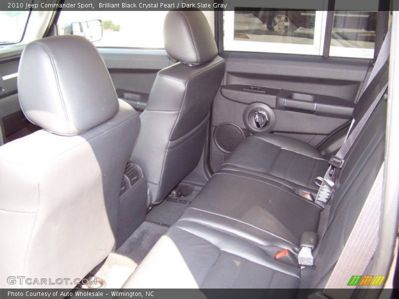 Brilliant Black Crystal Pearl / Dark Slate Gray 2010 Jeep Commander Sport