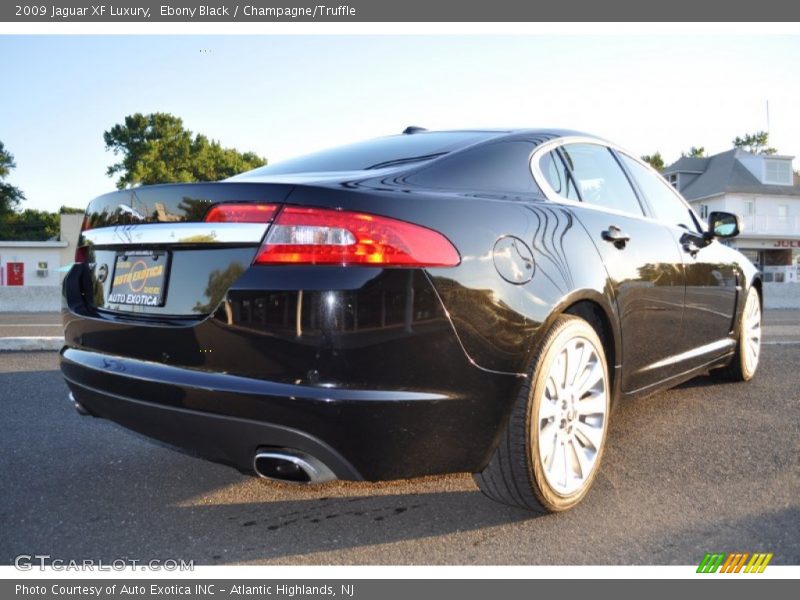 Ebony Black / Champagne/Truffle 2009 Jaguar XF Luxury