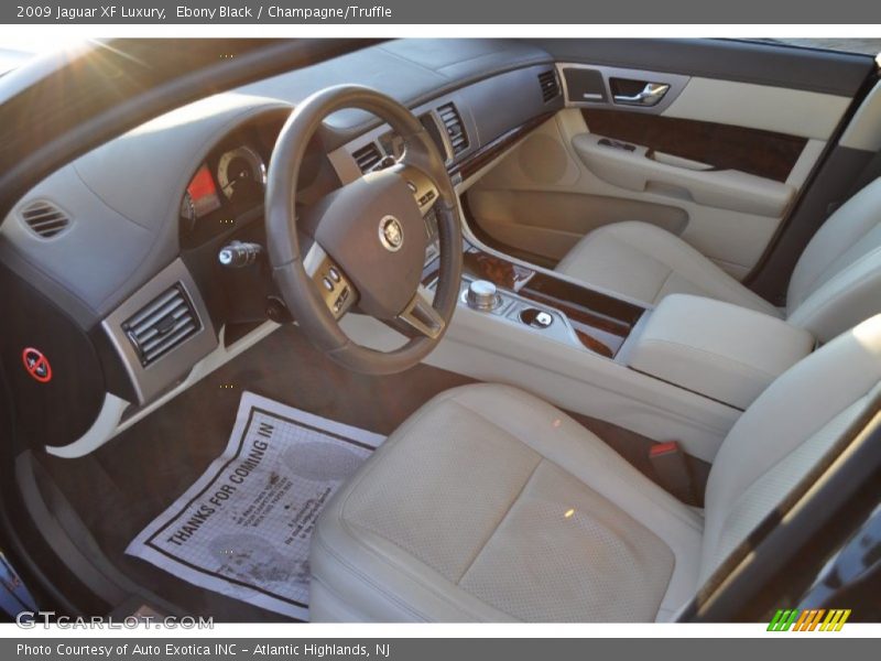 Ebony Black / Champagne/Truffle 2009 Jaguar XF Luxury