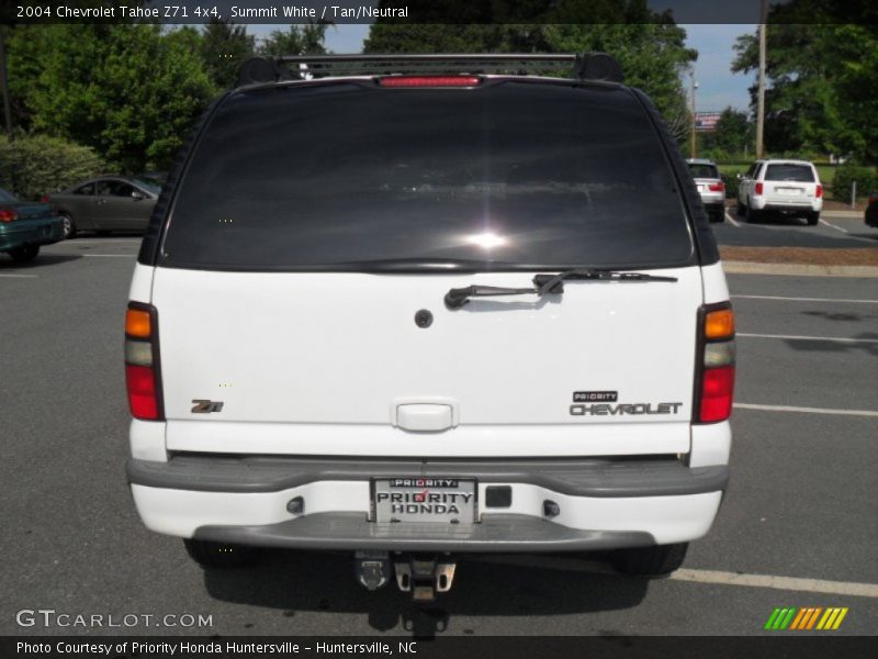 Summit White / Tan/Neutral 2004 Chevrolet Tahoe Z71 4x4