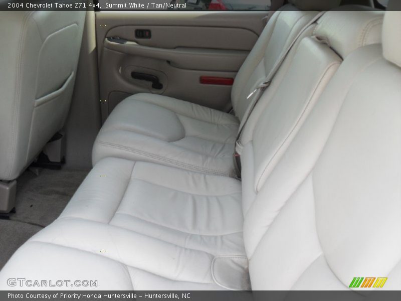 Summit White / Tan/Neutral 2004 Chevrolet Tahoe Z71 4x4