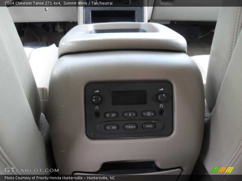 Summit White / Tan/Neutral 2004 Chevrolet Tahoe Z71 4x4