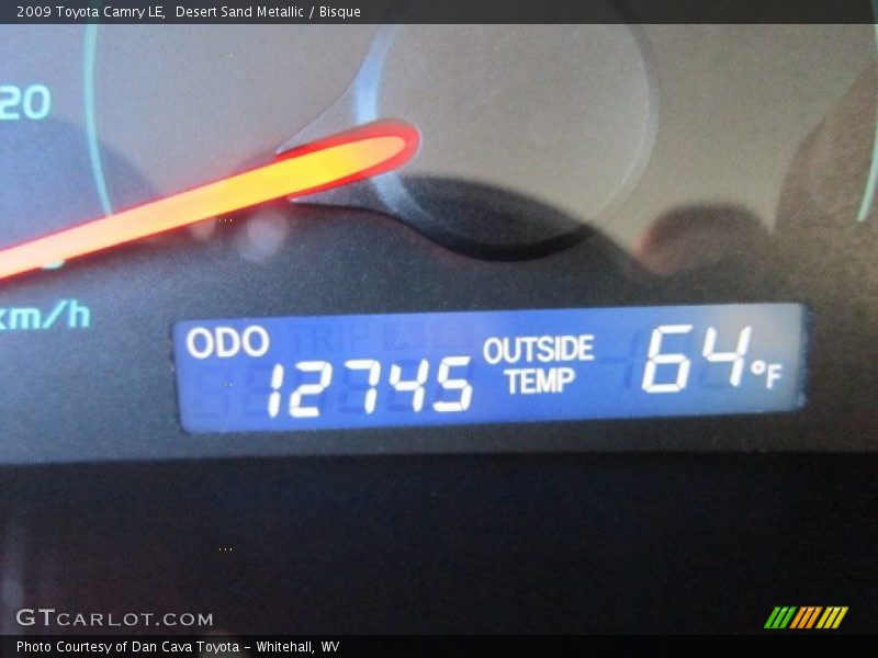 Desert Sand Metallic / Bisque 2009 Toyota Camry LE