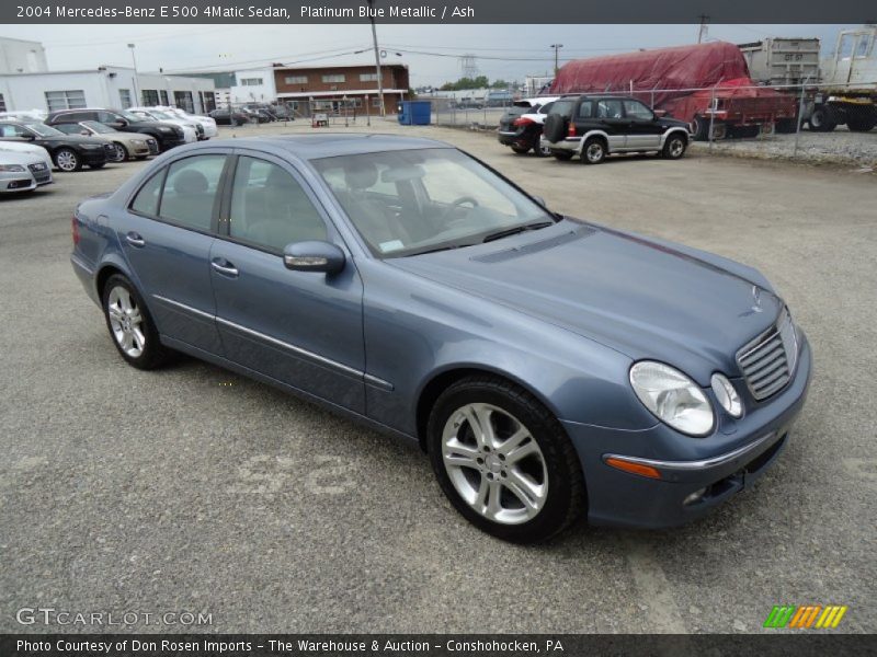 Front 3/4 View of 2004 E 500 4Matic Sedan
