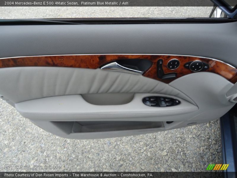 Door Panel of 2004 E 500 4Matic Sedan