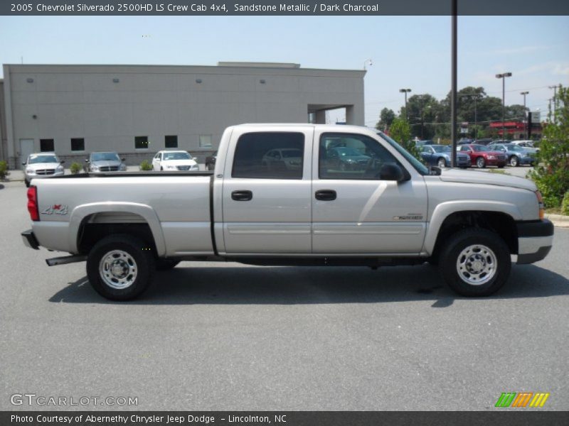 Sandstone Metallic / Dark Charcoal 2005 Chevrolet Silverado 2500HD LS Crew Cab 4x4
