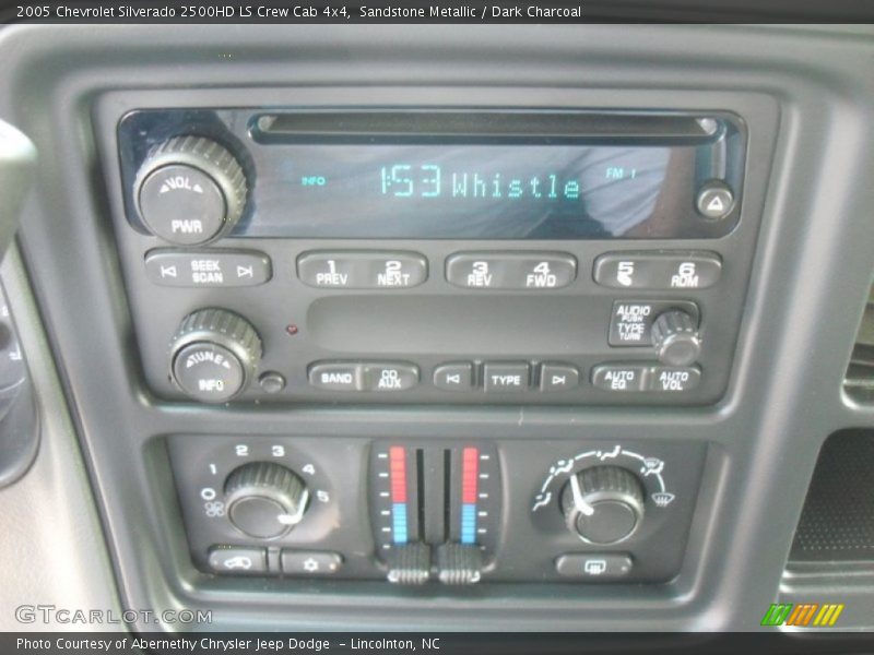 Sandstone Metallic / Dark Charcoal 2005 Chevrolet Silverado 2500HD LS Crew Cab 4x4