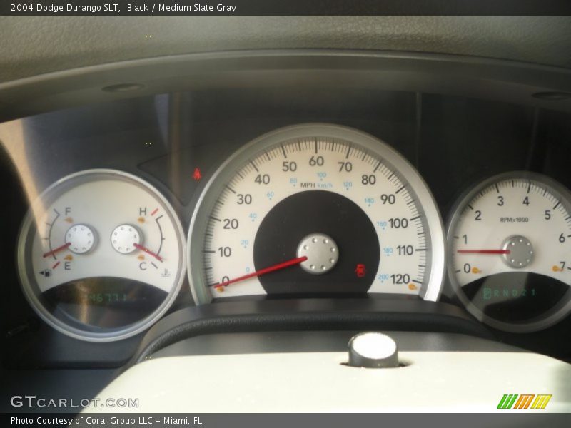 Black / Medium Slate Gray 2004 Dodge Durango SLT