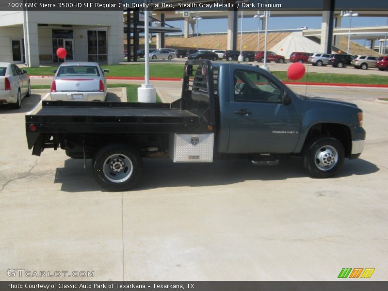 Stealth Gray Metallic / Dark Titanium 2007 GMC Sierra 3500HD SLE Regular Cab Dually Flat Bed