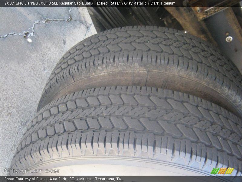 Stealth Gray Metallic / Dark Titanium 2007 GMC Sierra 3500HD SLE Regular Cab Dually Flat Bed