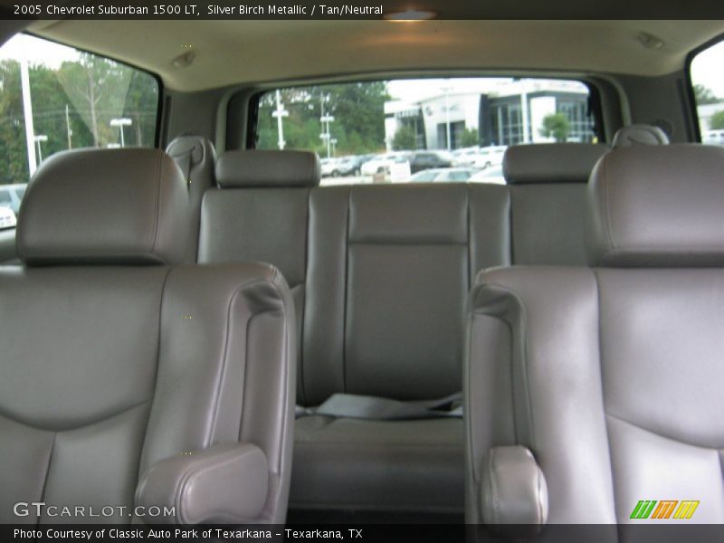 Silver Birch Metallic / Tan/Neutral 2005 Chevrolet Suburban 1500 LT