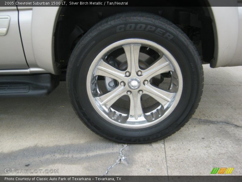 Silver Birch Metallic / Tan/Neutral 2005 Chevrolet Suburban 1500 LT