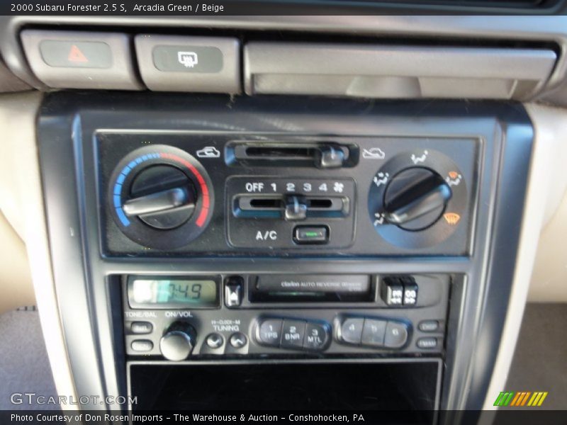 Arcadia Green / Beige 2000 Subaru Forester 2.5 S