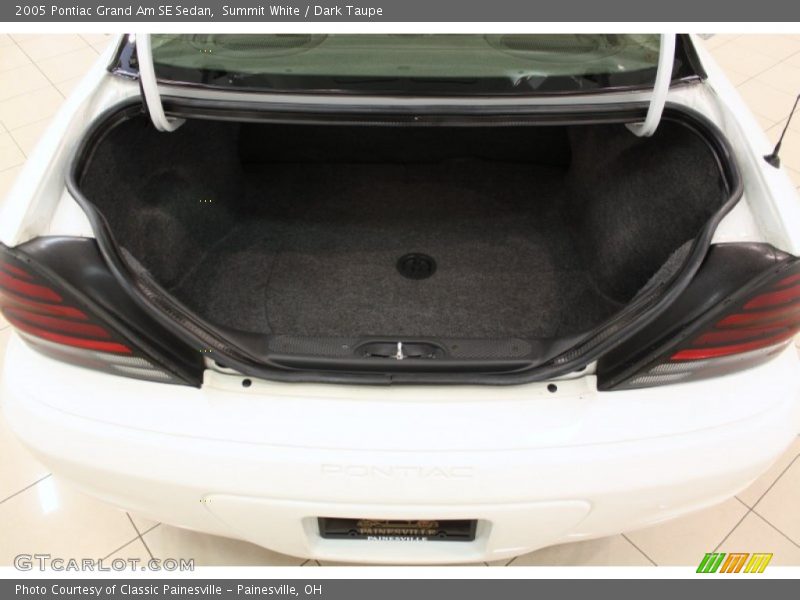 Summit White / Dark Taupe 2005 Pontiac Grand Am SE Sedan