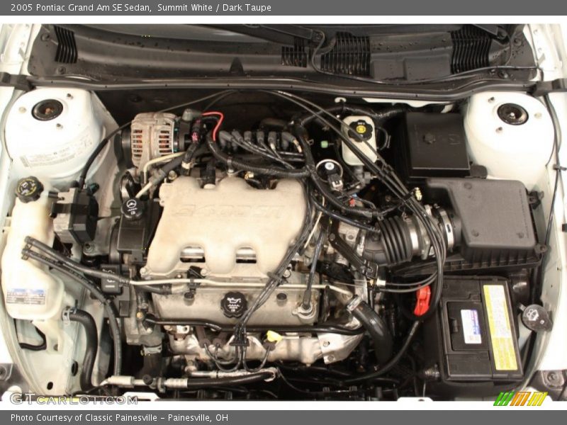 Summit White / Dark Taupe 2005 Pontiac Grand Am SE Sedan