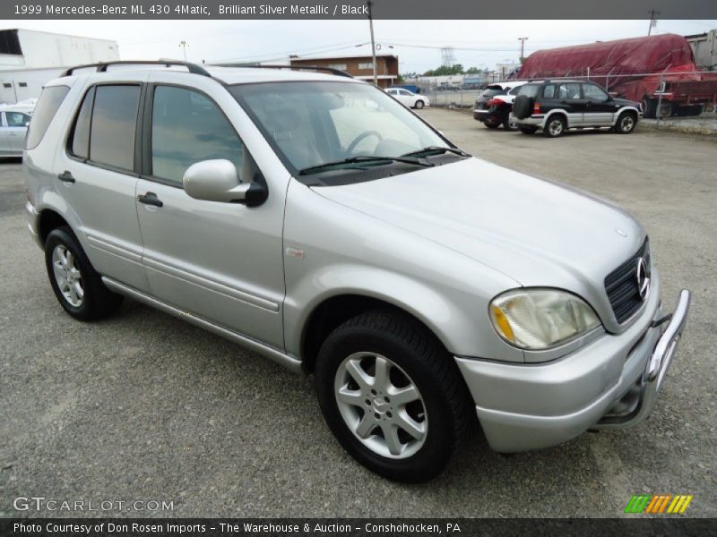 Front 3/4 View of 1999 ML 430 4Matic