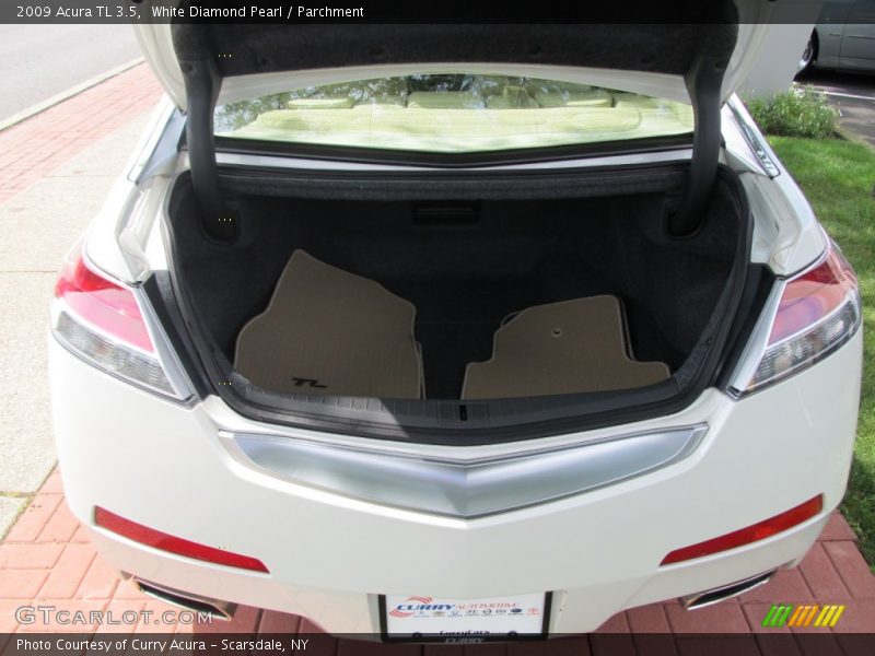 White Diamond Pearl / Parchment 2009 Acura TL 3.5