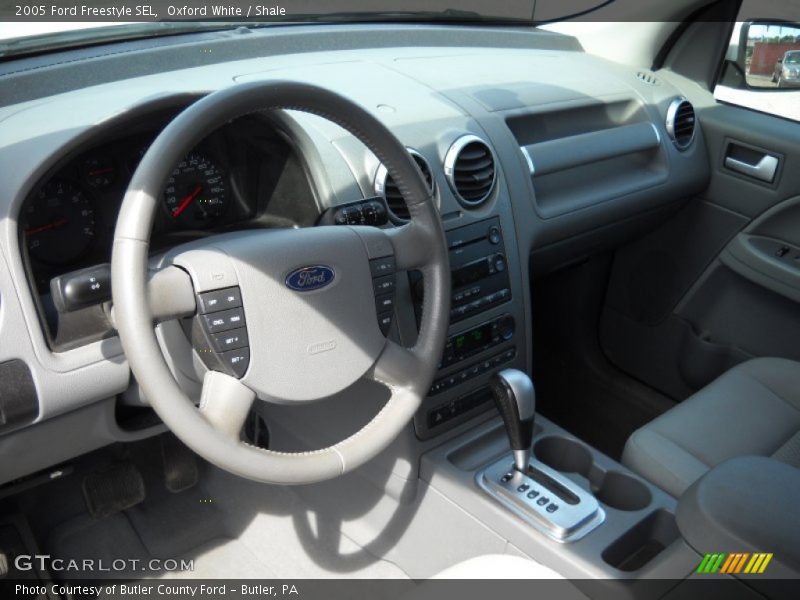 Oxford White / Shale 2005 Ford Freestyle SEL