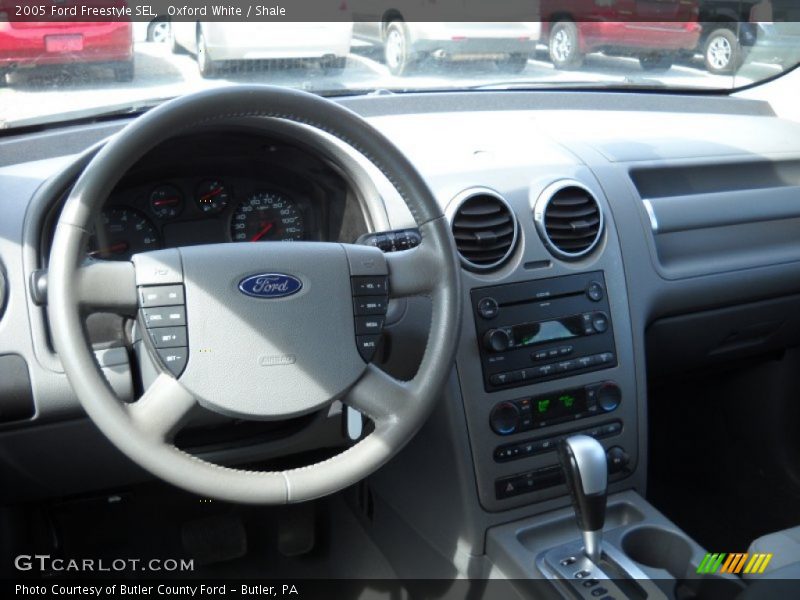 Oxford White / Shale 2005 Ford Freestyle SEL