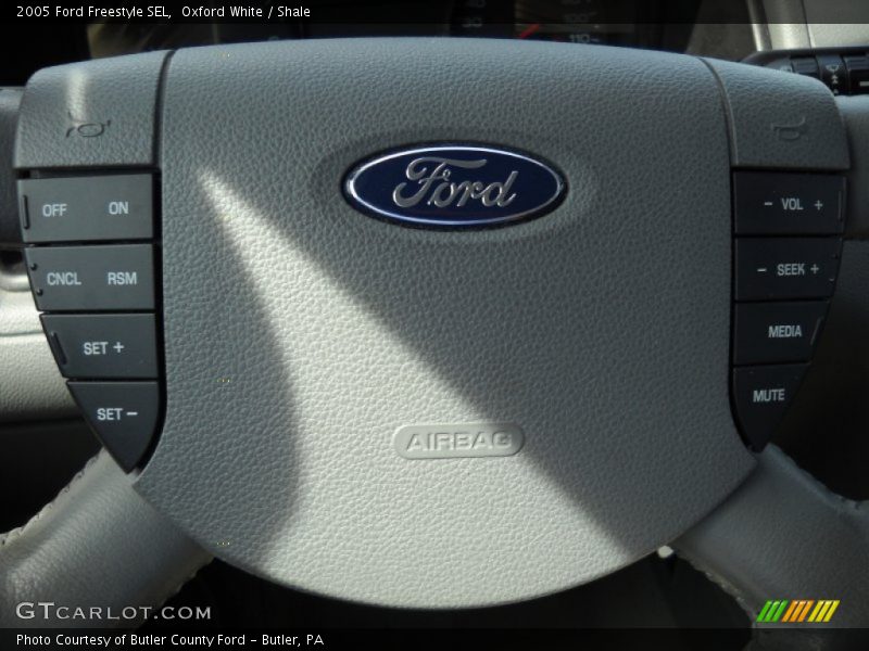 Oxford White / Shale 2005 Ford Freestyle SEL
