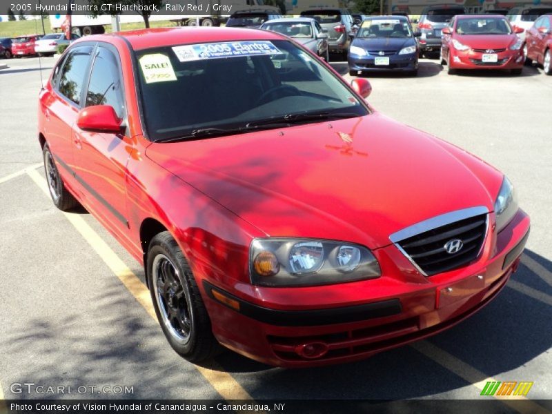 Rally Red / Gray 2005 Hyundai Elantra GT Hatchback