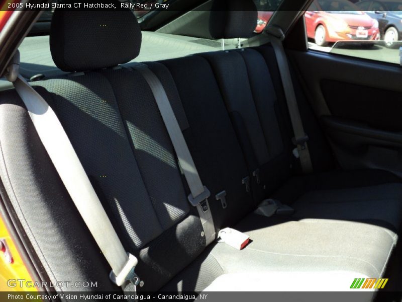 Rally Red / Gray 2005 Hyundai Elantra GT Hatchback