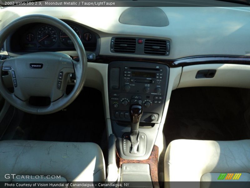 Moondust Metallic / Taupe/LightTaupe 2002 Volvo S80 2.9