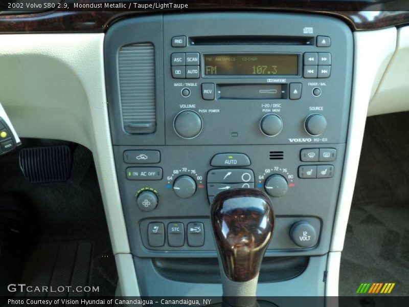 Controls of 2002 S80 2.9