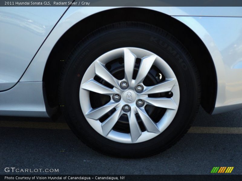 Radiant Silver / Gray 2011 Hyundai Sonata GLS
