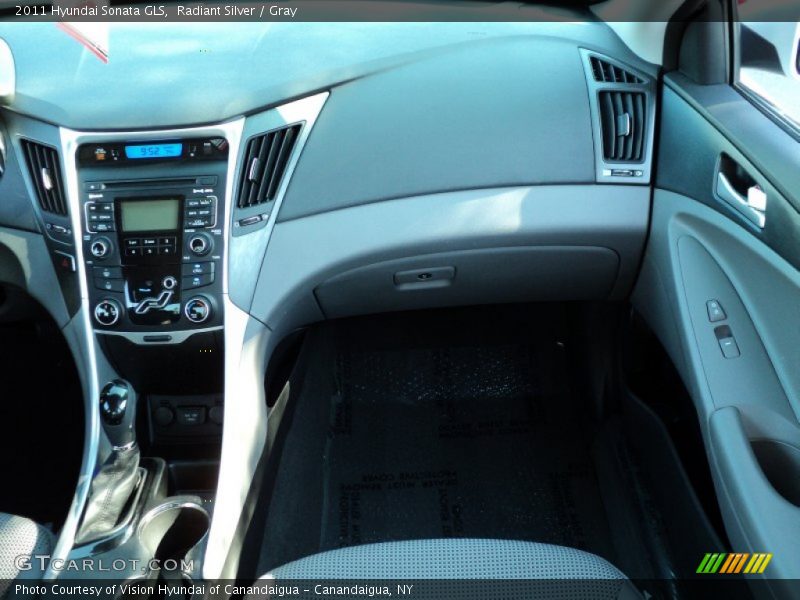 Radiant Silver / Gray 2011 Hyundai Sonata GLS